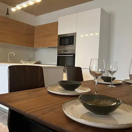 Rezidencia Kmetova So Sukromnym Parkovanim Zdarma, 5 Min Peso Do Centra Košice Exterior foto